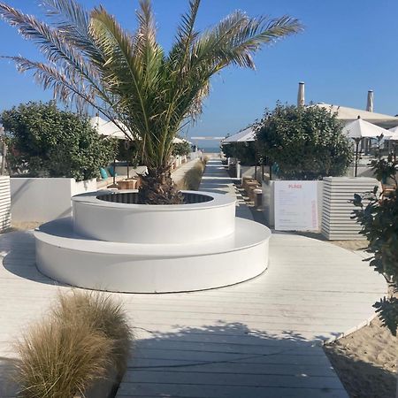 Appartement Met Zicht Op Zee 克诺克－海斯特 外观 照片