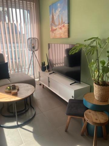 Appartement Met Zicht Op Zee 克诺克－海斯特 外观 照片