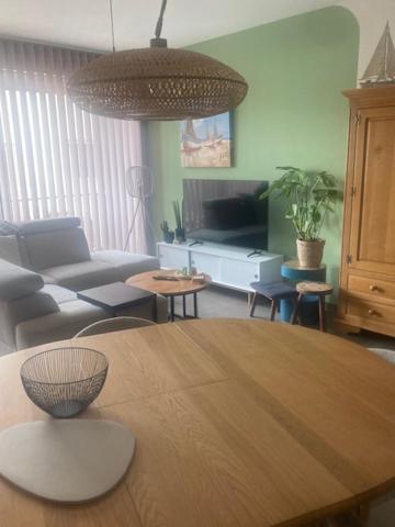Appartement Met Zicht Op Zee 克诺克－海斯特 外观 照片